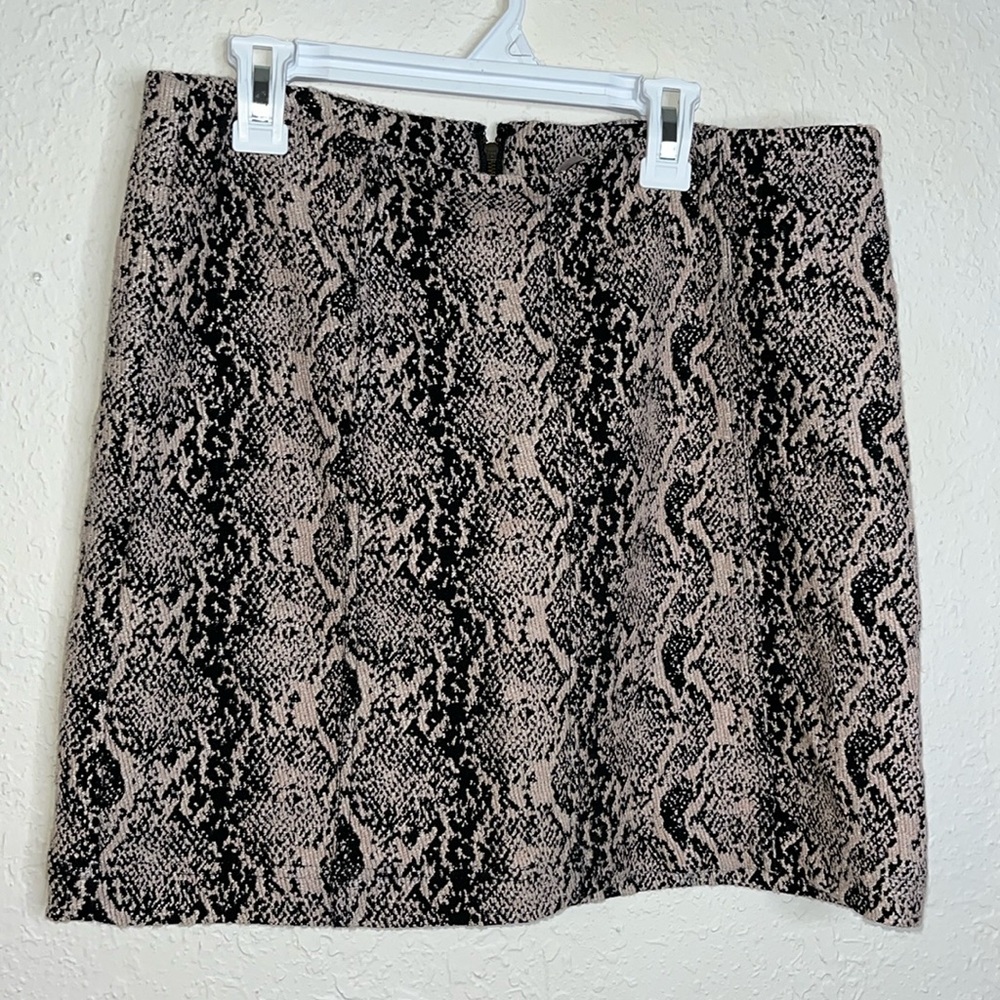 Free People  womans skirt  size 12